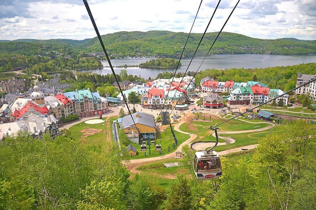 Cozy Lodge In The Mont Tremblant Ski Village Exterior photo